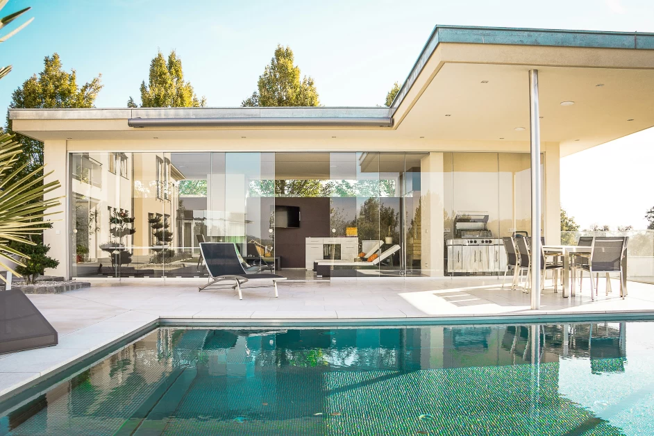 buying and selling houses in Australian