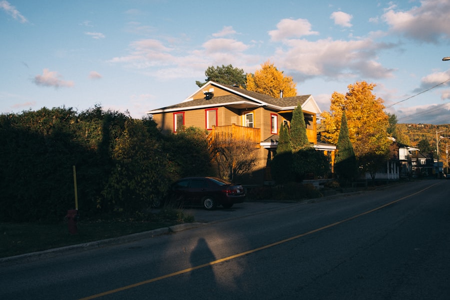 Photo Suburb-by-Suburb Guide